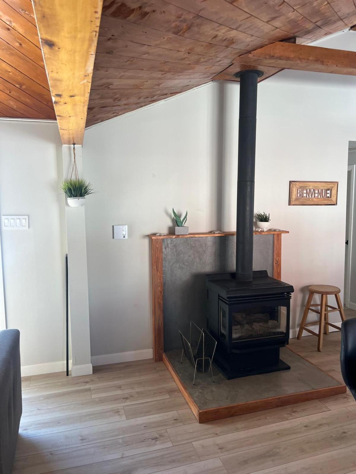 Cozy Chalet Near The Beach 셰디악 외부 사진